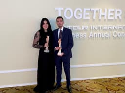 قصراوي جروب تحصد 4 جوائز عالمية من جيتور العالمية خلال مؤتمرها السنوي 2026 في بكين