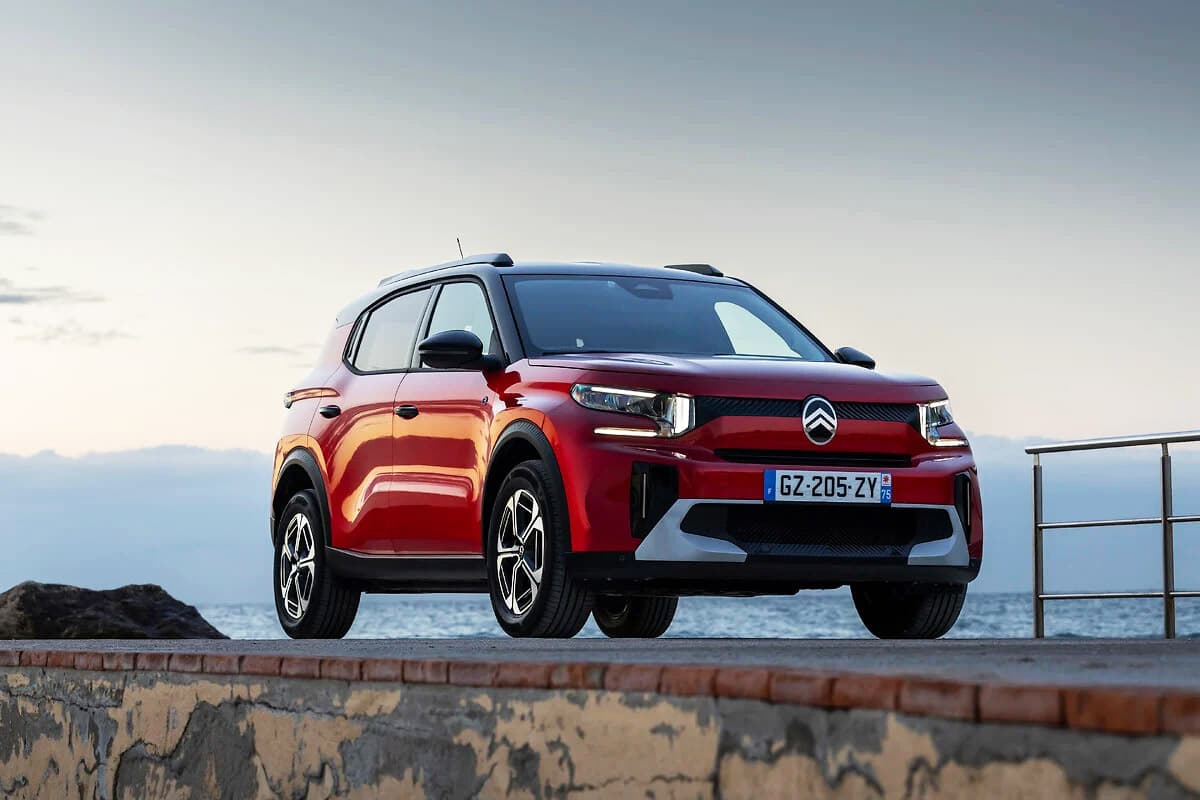 أطلقت قصراوى جروب، الوكيل الحصرى لعلامة ستروين فى مصر، السيارة الجديدة Citroën C3 Aircross موديل 2026 فى السوق المصرية، بحضور هشام حسنى، الرئيس التنفيذى لشركة سيتلانتس فى مصر، و...