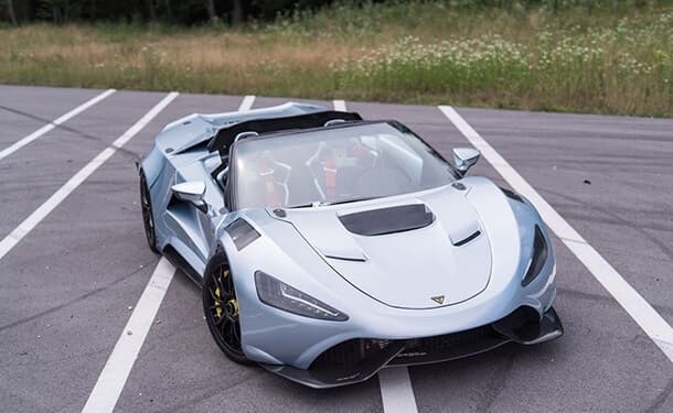  سيارة خارقة هجينة من سلوفينيا