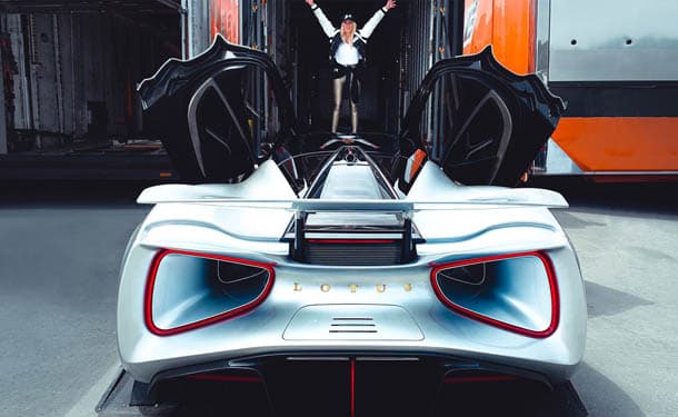 لوتس ايفيجا الكهربائية الخارقة