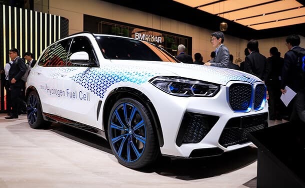 BMW X5 العاملة بالهيدروجين