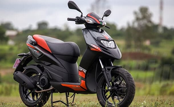 سكوتر أبريليا SR 150