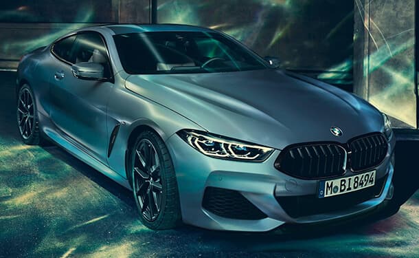 سياره-بي-ام-دبليو-زرقاء