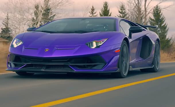 سيارة لامبورجيني أفنتادور SVJ الخارقة