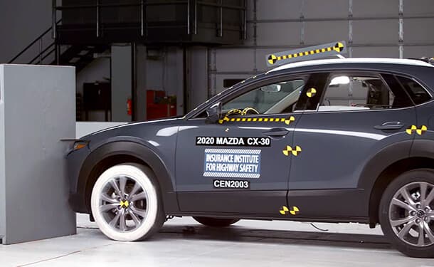مازدا CX-30