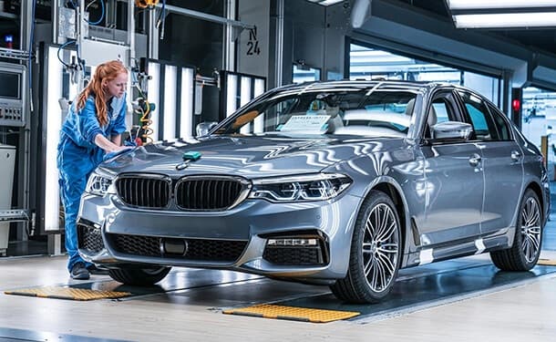 بنز- مرسيدس -سياره-الفئه-الخامسه-سيده