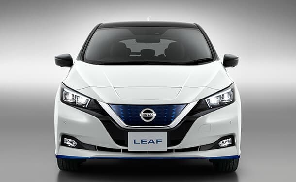 سياره-نيسان-كهربائيه
