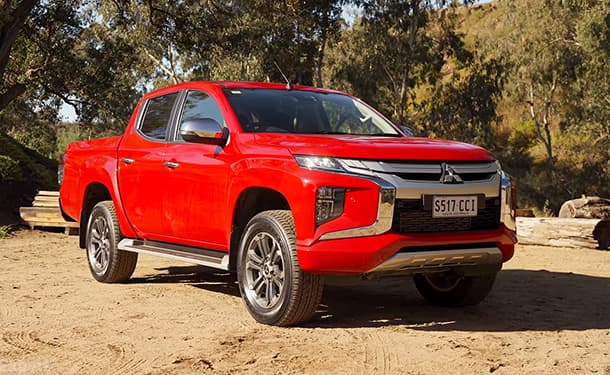 شاحنة ميتسوبيشي L200