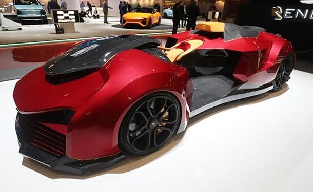 سيارة F.F Superquad V10 بمعرض جنيف 2019