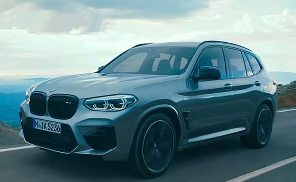 سياره-جديده-2020-بي-ام-دبليو-سماء-طريق