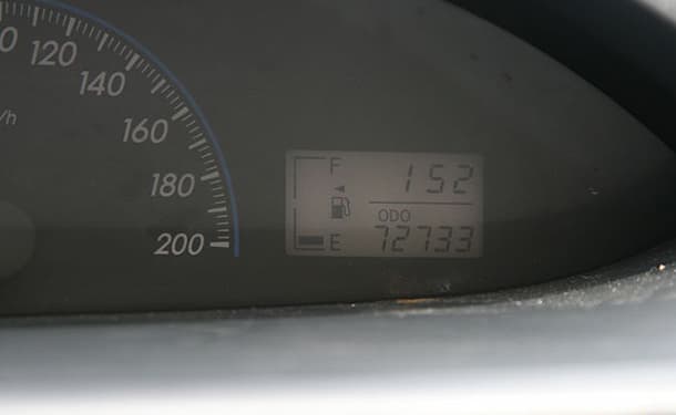 نصائح سيارات تلاعب في عدادا الكيلومترات