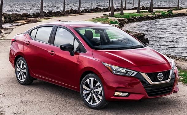 سياره-نيسان-صني-جديد-2020-احمر