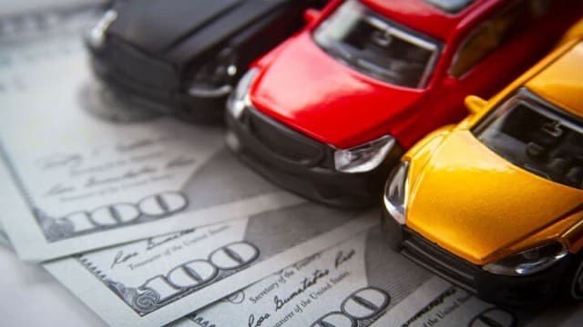 هل تبحث عن سيارة جديدة لا تتجاوز 300 ألف جنيه؟ 3 سيارات فقط متاحة أمامك بالسوق المصري