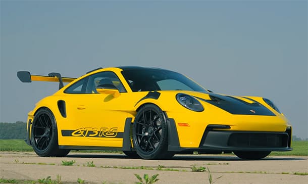 شاهد: تجربة قيادة لموديل 2023 من بورشه 911 GT3 RS