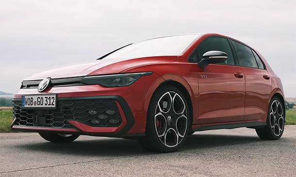 شاهد: تجربة قيادة فولكس فاجن جولف GTI بشكلها المعدل