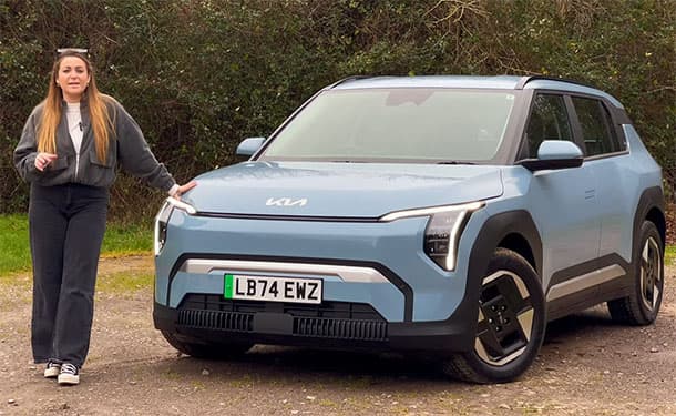 شاهد: تجربة قيادة موديل 2024 من كيا EV3 الكهربائية