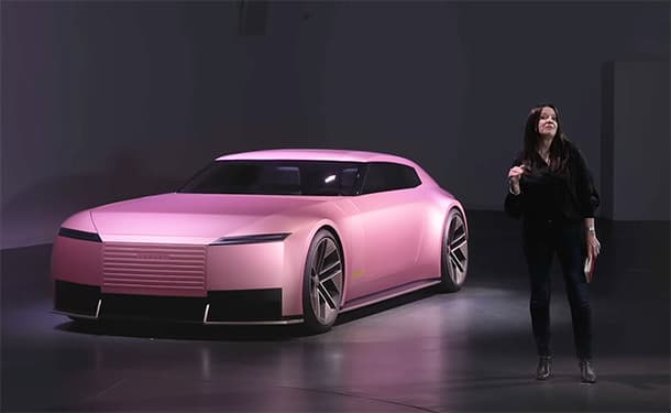 شاهد: جاجوار تكشف عن نموذج Type 00 الكهربائي الجديد