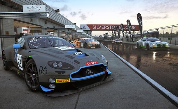 لعبة اسيستو كورسا لسباقات السيارات