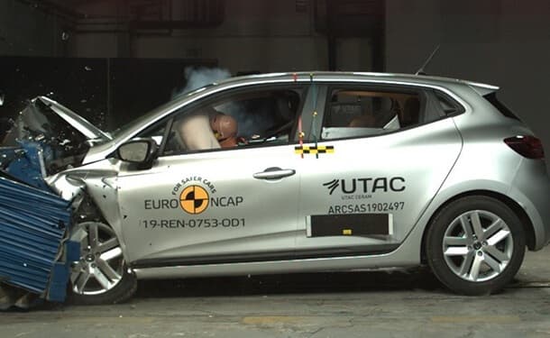 رينو كليو 2019 باختبارات الأمان الأوروبية