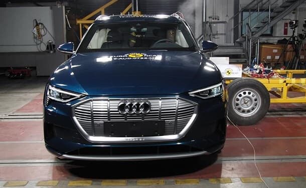 أودي e-tron في اختبارات الأمان الأوروبية