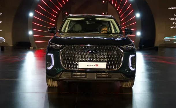 شيري تيجو 9 الهجينة تنطلق في مصر بـ7 مقاعد وتجهيزات فخمة