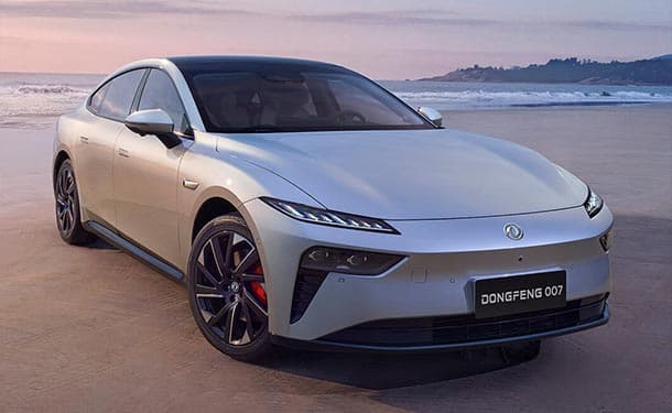 دونج فينج 007 الكهربائية تصل مصر بتصميم مستقبلي ومدى يصل إلى 620 كم