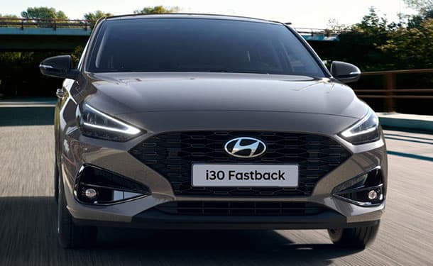 تعرف على أسعار ومواصفات هيونداي i30 فاستباك الجديدة في مصر