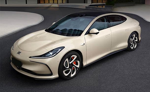 هذه أحدث أسعار IM 5 سيدان الكهربائية في السوق المصري