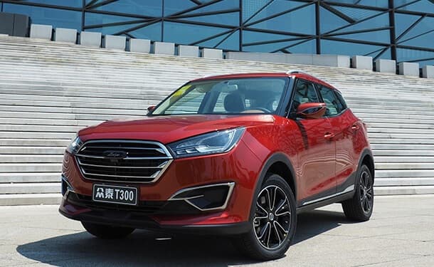 سياره-كهربائيه-زوتي-احمر