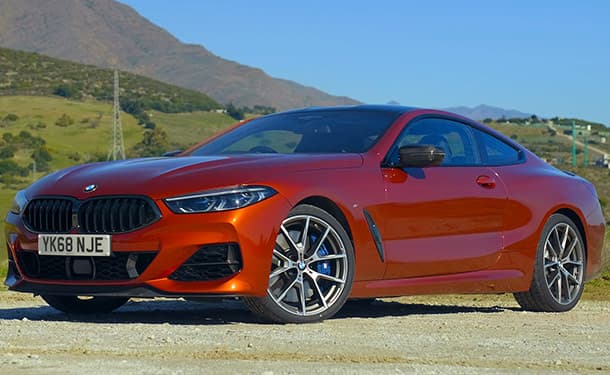 سياره-بي-ام-دبليو-جديد-2019-تجربه-شارع-سماء-اشجار