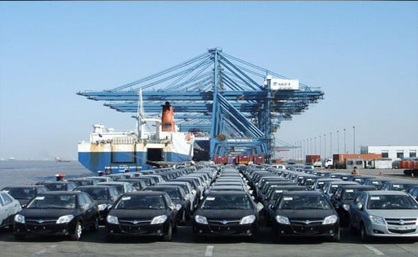 سيارات-اعفاءات-ميناء