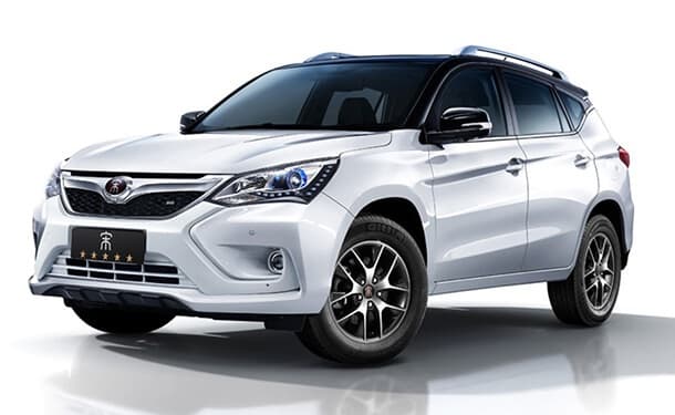 سيارة بي واي دي S5