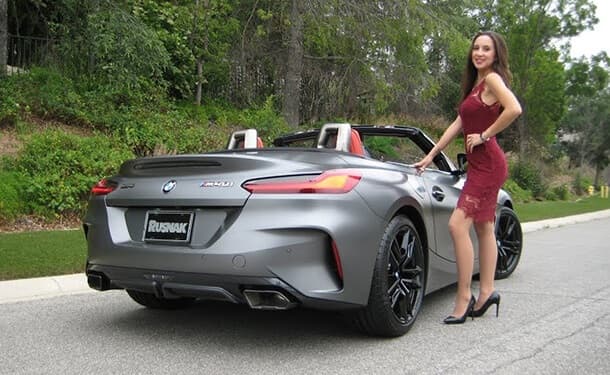 تجربة قيادة بي ام دبليو زد4 المكشوفة