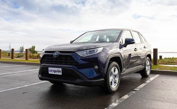 سياره-تويوتا-2019-rav4