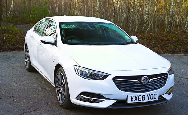 أوبل/فوكسهول انسيجنيا جراند سبورت 2019