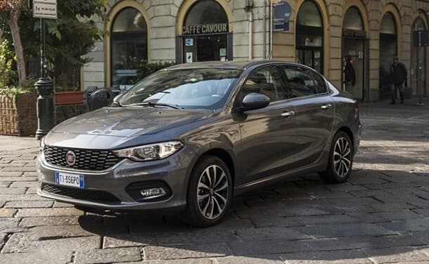 فيات تيبو سيدان