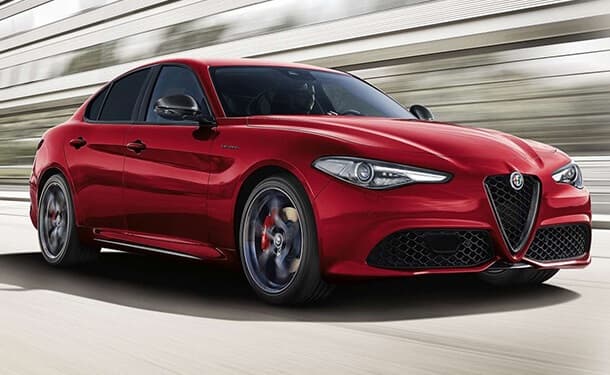 سياره-ألفا-روميو-جوليا-2020