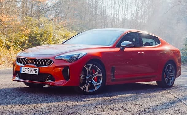 سياره كيا ستينجر الرياضية