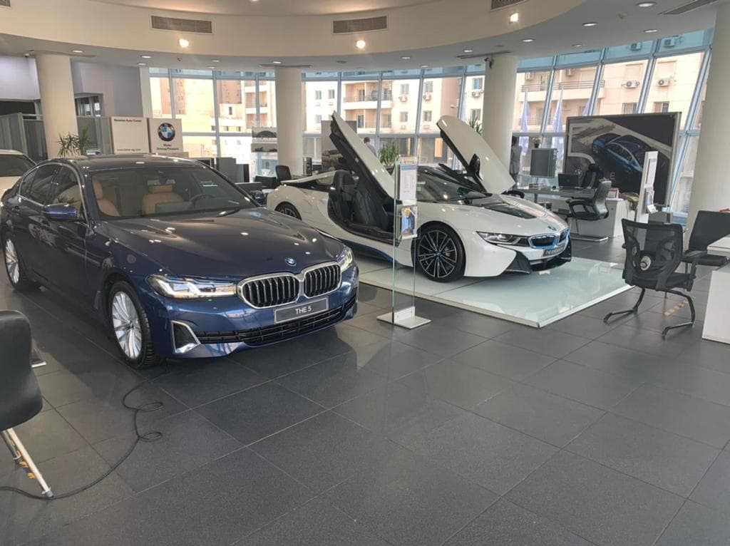مفأجاة جديدة من المجموعة البافارية للسيارات : إدارة الشركة تعلن توافر مخزون من السيارات كافي لنهاية شهر مارس ٢٠٢٢