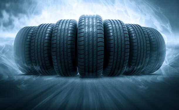 علامات تنبهك لضرورة فحص أو تغيير إطارات سيارتك