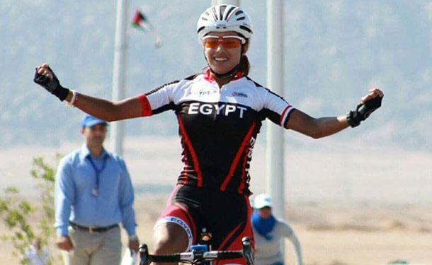 إبتسام زايد تفوز بـ7 ميداليات ذهبية وتكتسح بطولة الدراجات الأفريقية