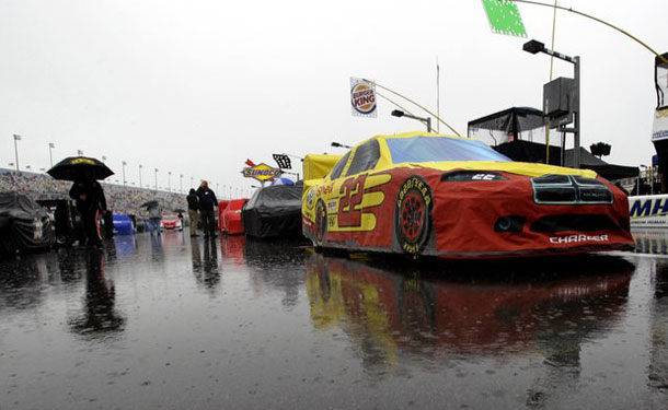 تأجيل سباق دايتونا 500 لأول مرة في التاريخ بسبب الأمطار
