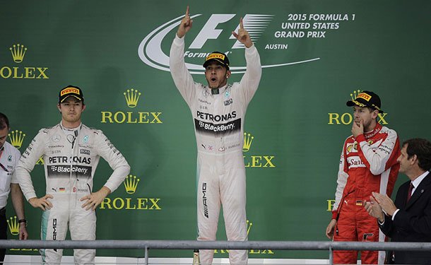 لويس هاملتون بطل العالم للمرة الثالثة في فورمولا 1