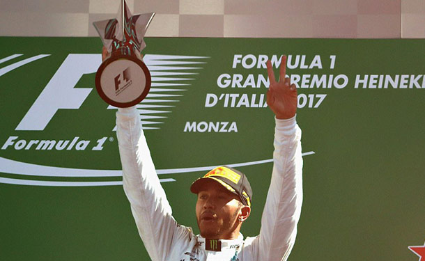 لويس هاملتون يحقق رقم قياسي في سباق الجائزة الكبرى الإيطالي