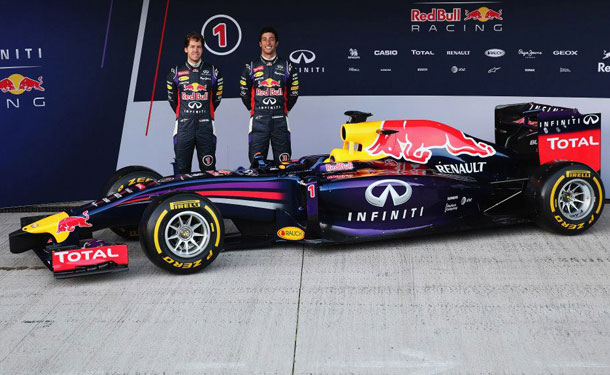 بالصور: الكشف عن سيارة فريق ريد بُل لفورمولا 1 2014