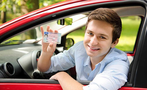 شروط استخراج رخصة قيادة بقانون المرور الجديد