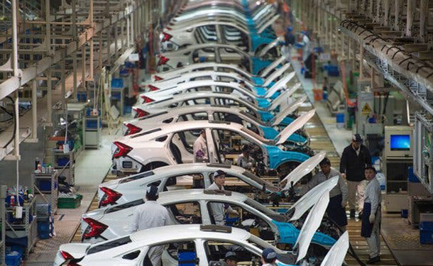 مصانع السيارات في الصين
