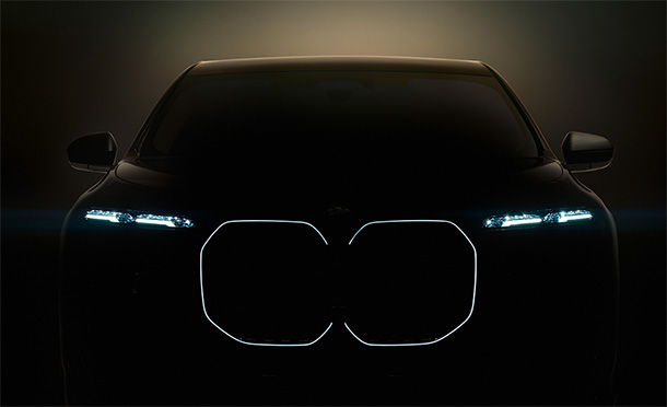 طرح موديلات 2025 جديدة من سيارات BMW في السوق المصري