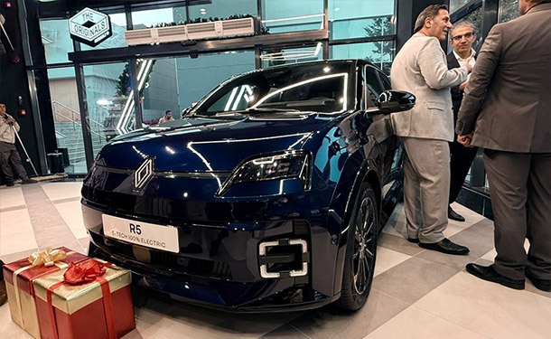 تقديم رينو 5 الكهربائية الجديدة رسميًا في مصر بإطلالة عصرية وأداء متطور