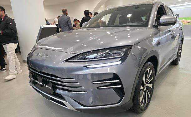 إطلاق سي ليون 6 الهجينة من بي واي دي في مصر